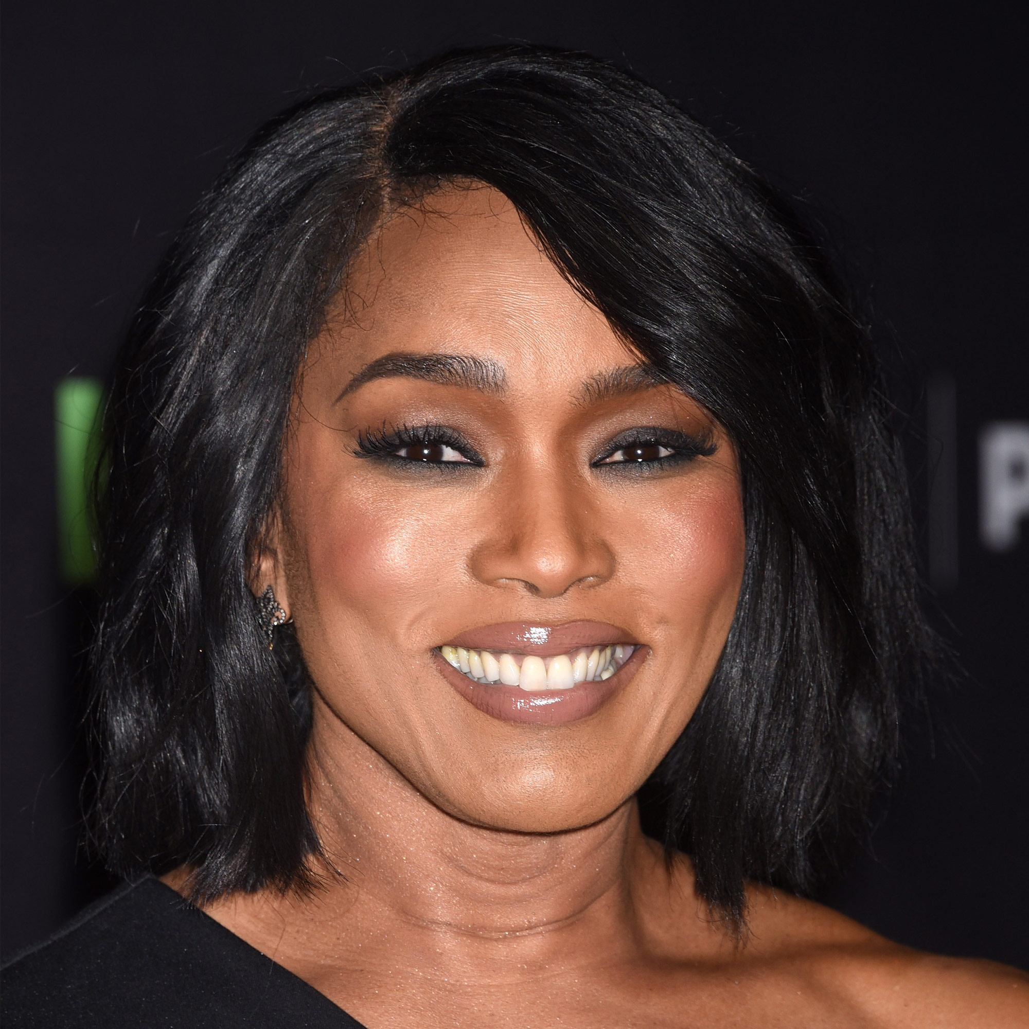 Angela Bassett